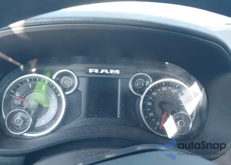 2024 Ram 3500 z USA, uszkodzony, nr VIN 3C63RRGLXRG321387